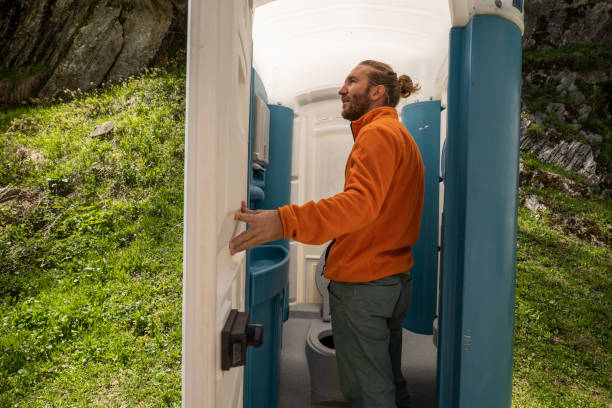 Best Portable restroom trailer rental  in Mount Prospect, IL